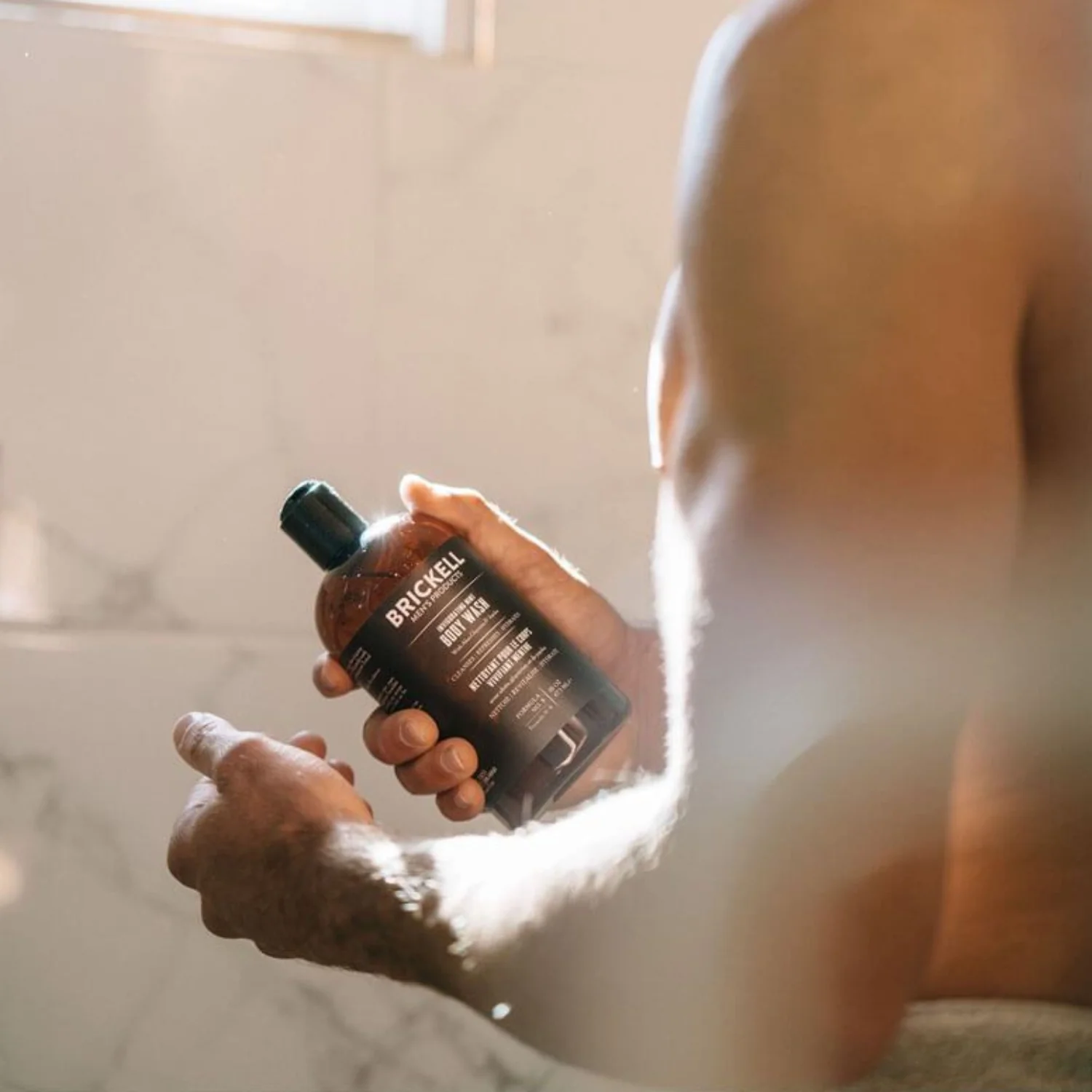 Invigorating Body Wash for Men - Image 6