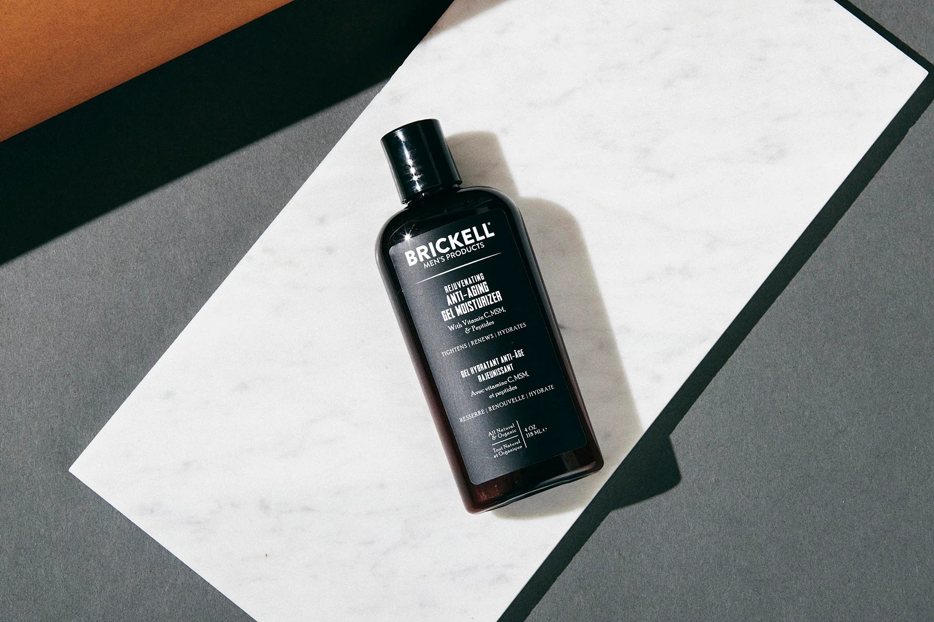 Rejuvenating Anti-Aging Gel Moisturizer for Men - Image 3